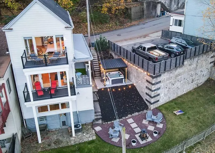 View Sanctuary With Hot Tub Holiday home *