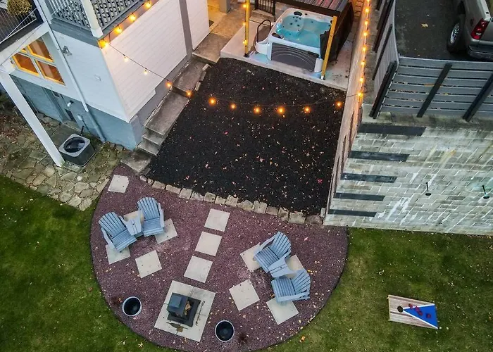 View Sanctuary With Hot Tub Holiday home Pittsburgh