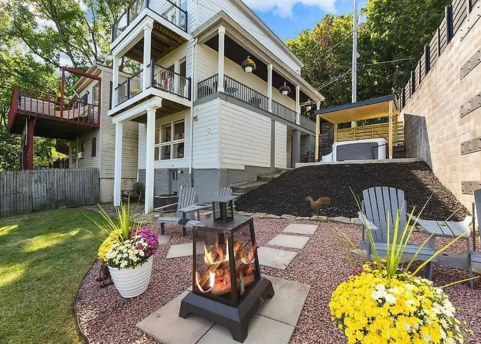 View Sanctuary With Hot Tub Holiday home *